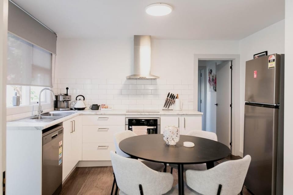 Newdegate St North Hobart Apartment in Tasmania