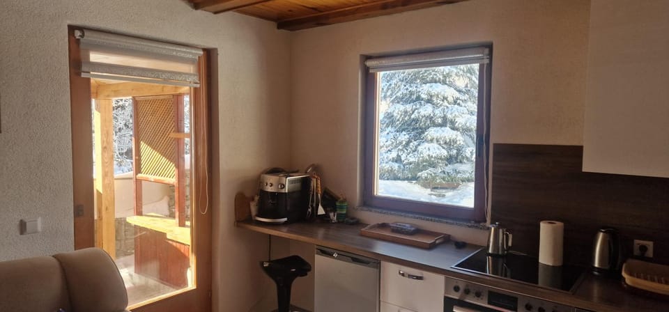 Endži VS Halal Villa 3BR Vlašić Oaza mira Family Friendly No Alcohol in Villa House in Federation of Bosnia and Herzegovina