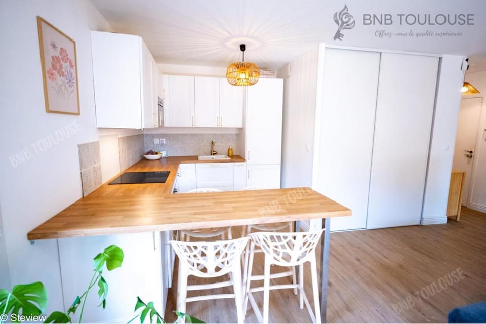 ORBIS - "Le Chic Castel'nid" - Clim - Parking - Terrasse - WiFi Apartment in Occitanie