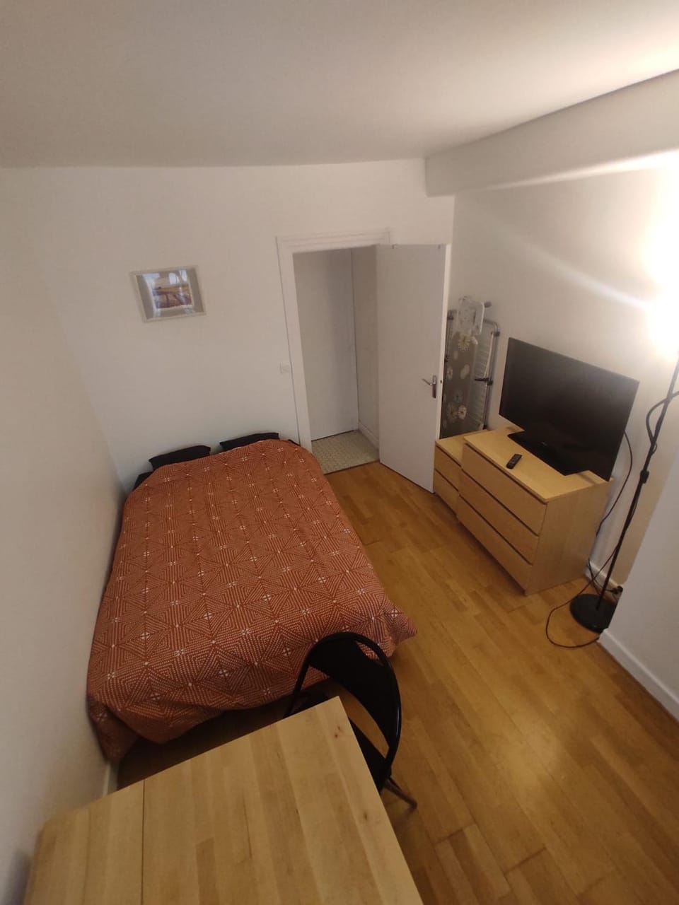 Toullier Apartment in Paris
