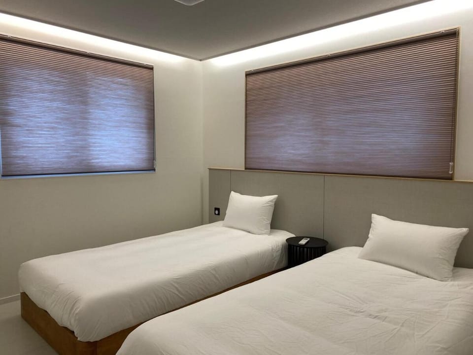 Hugainn Yeonnam Y Apartment in Seoul