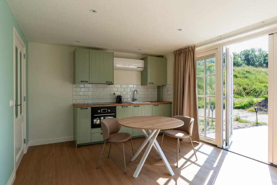 Dining area, dishwasher, oven, stove, kitchen