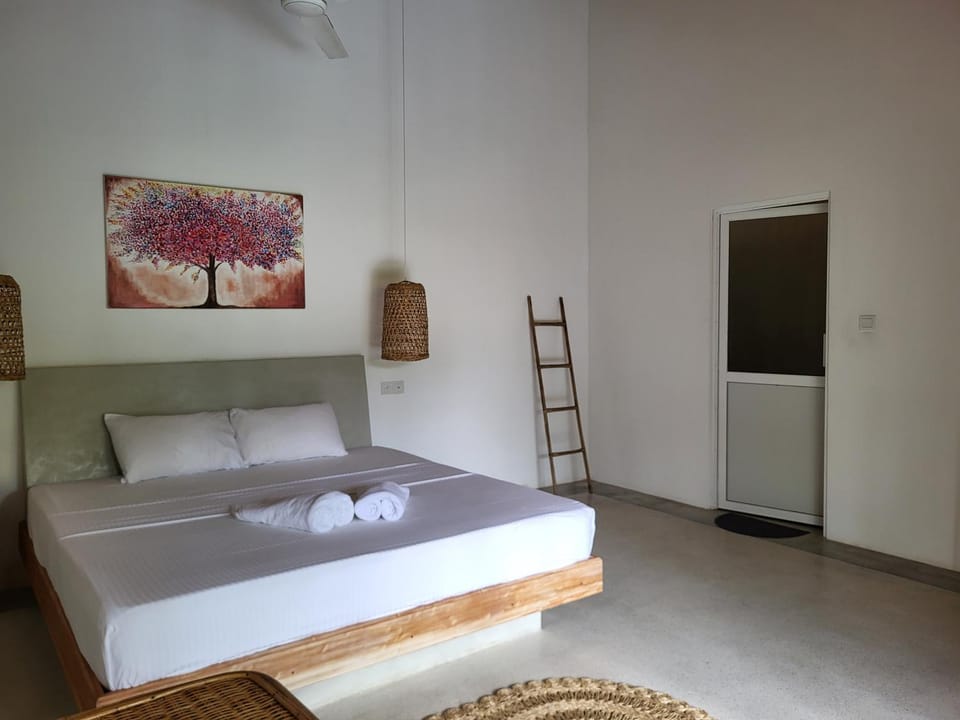Bed, Photo of the whole room, Bedroom, towels, wardrobe