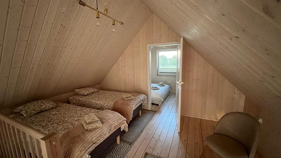 Domek nad Jeziorem Raduńskim 2 House in Pomeranian Voivodeship