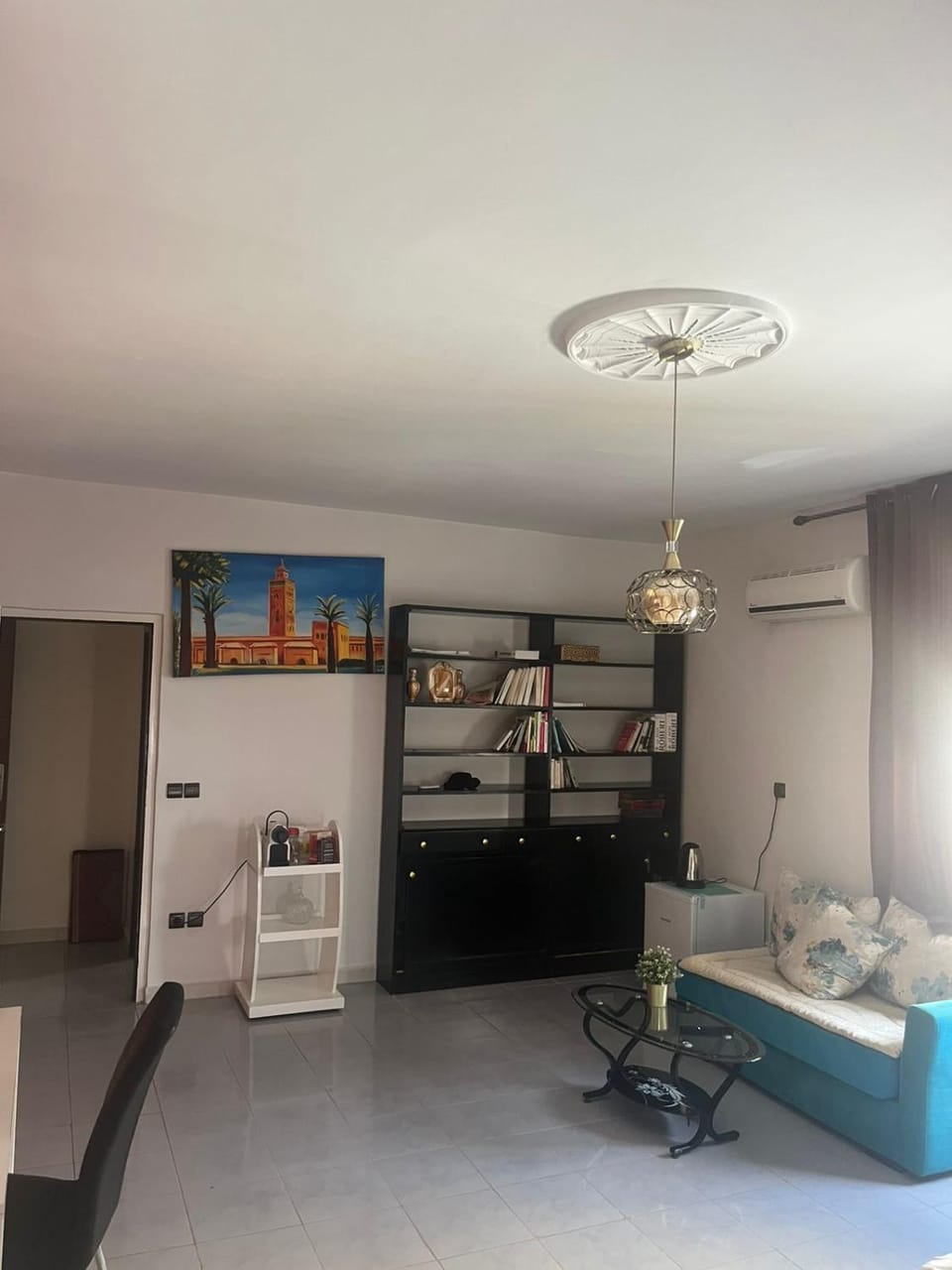 chambre 5 minutes gare tgv Apartment in Rabat-Salé-Kénitra