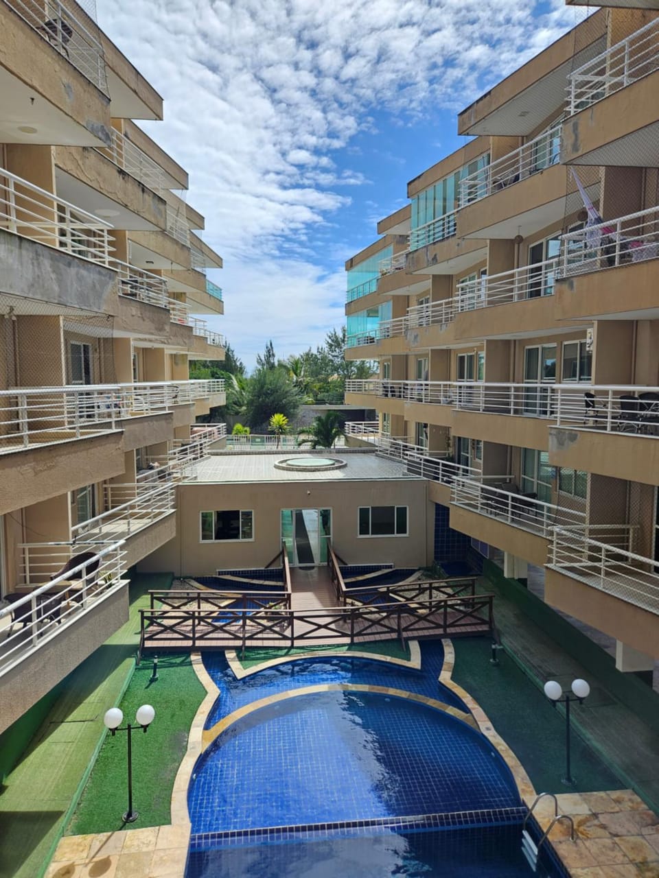 Property building, Pool view