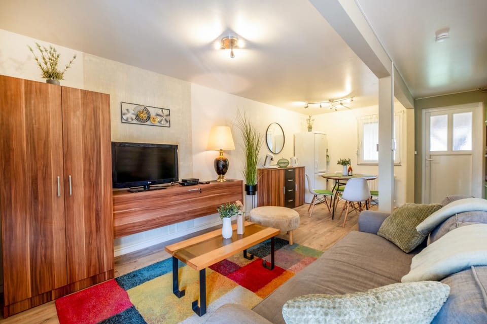 Casa Oliva Siófok Private Jacuzzi & Sauna Apartment in Siófok