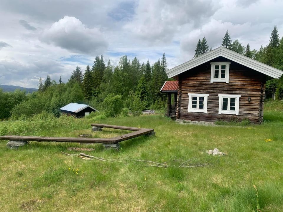 Beautiful place among forests and fields in a good old style House in Viken, Norway