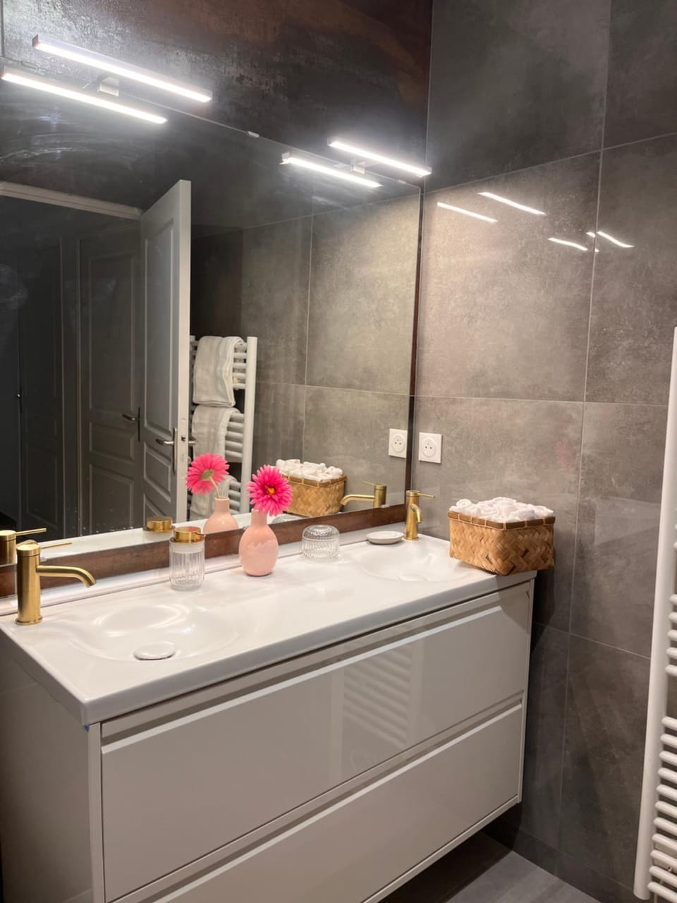 Riviera Rêve, Antibes Apartment in Villeneuve-Loubet