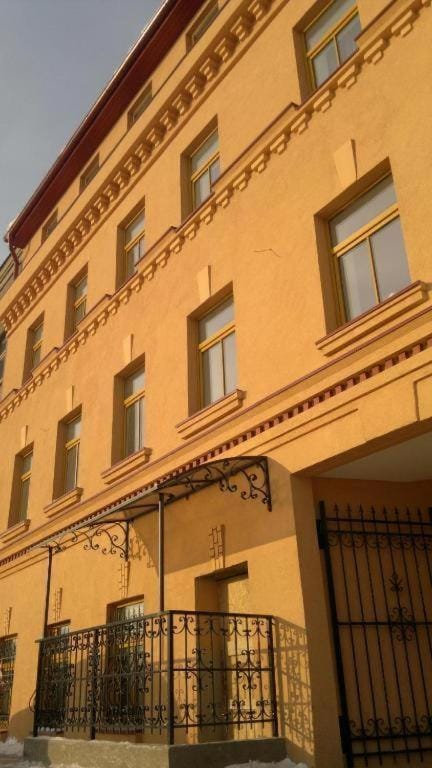 Daugava rrlux Penthouse with fireplace and free parking Apartment in Riga