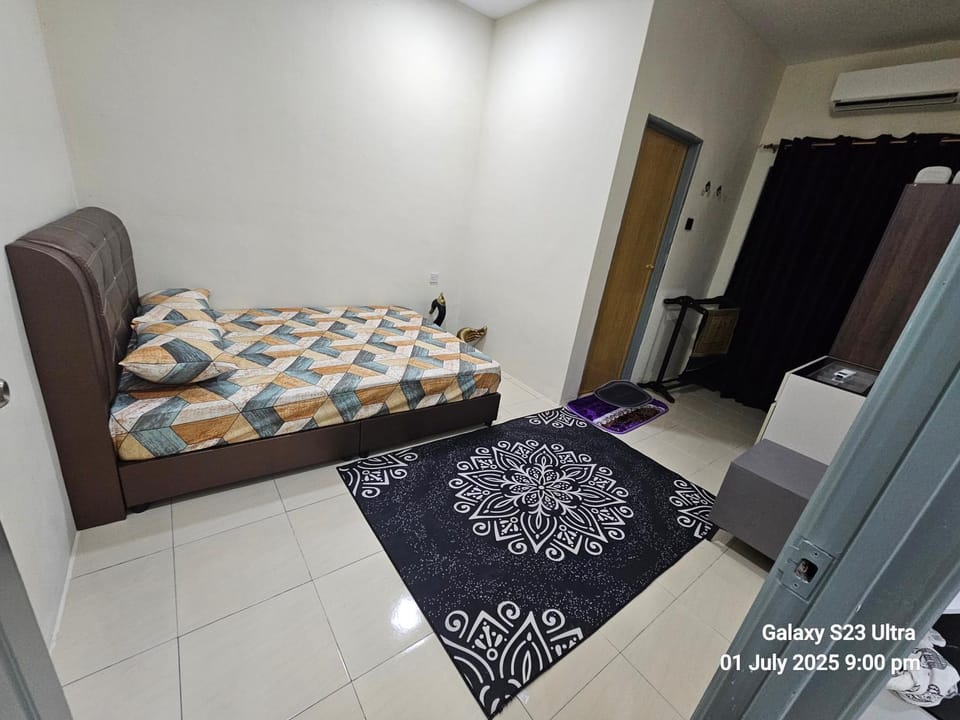 Homestay ZAF sitiawan Vacation rental in Perak Tengah District