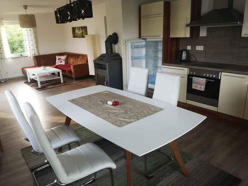 Kitchen or kitchenette, Living room, Seating area, oven, stove