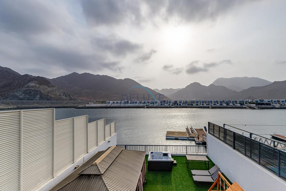Natural landscape, Lake view, Mountain view