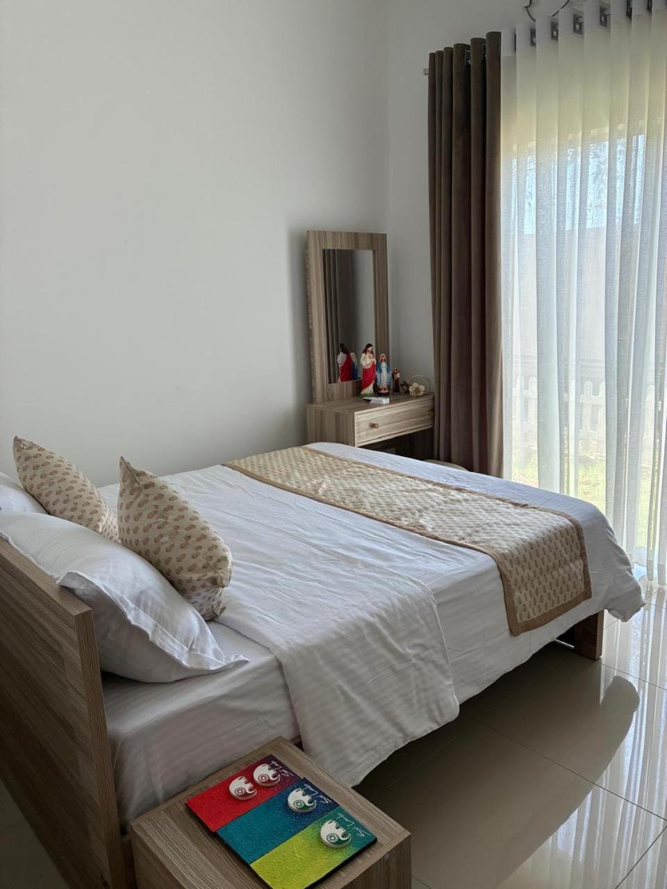 Santori - Bougainvillea Apartment in Negombo