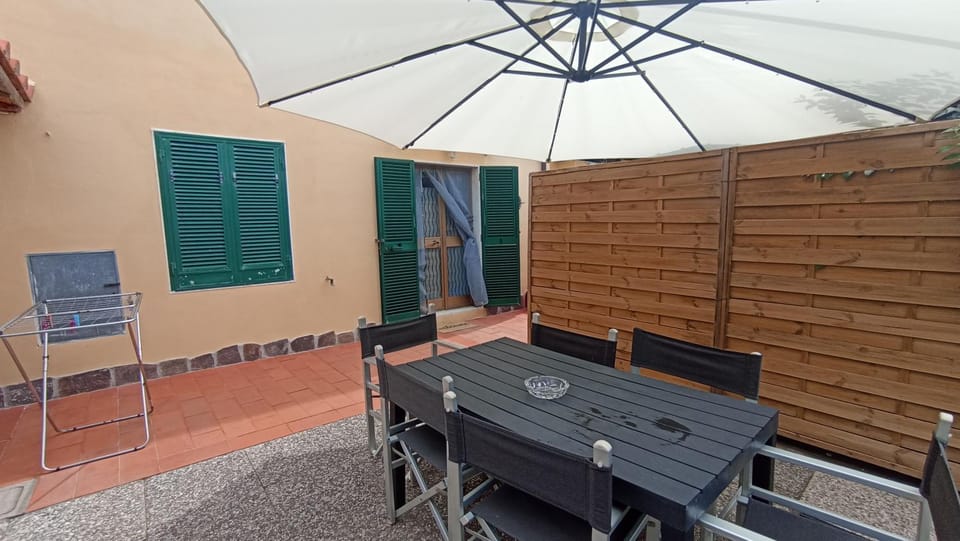 Casina La Posta Azzurra Apartment in Porto Azzurro