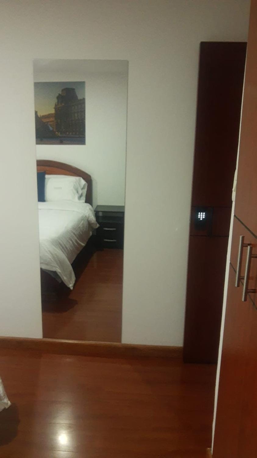 Calida habitación Paris Vacation rental in Tunja