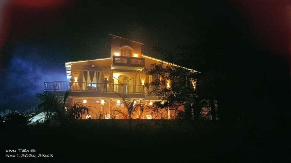 Maharaja foothills Courtyard 4 BHK Villa with Pool House in Maharashtra