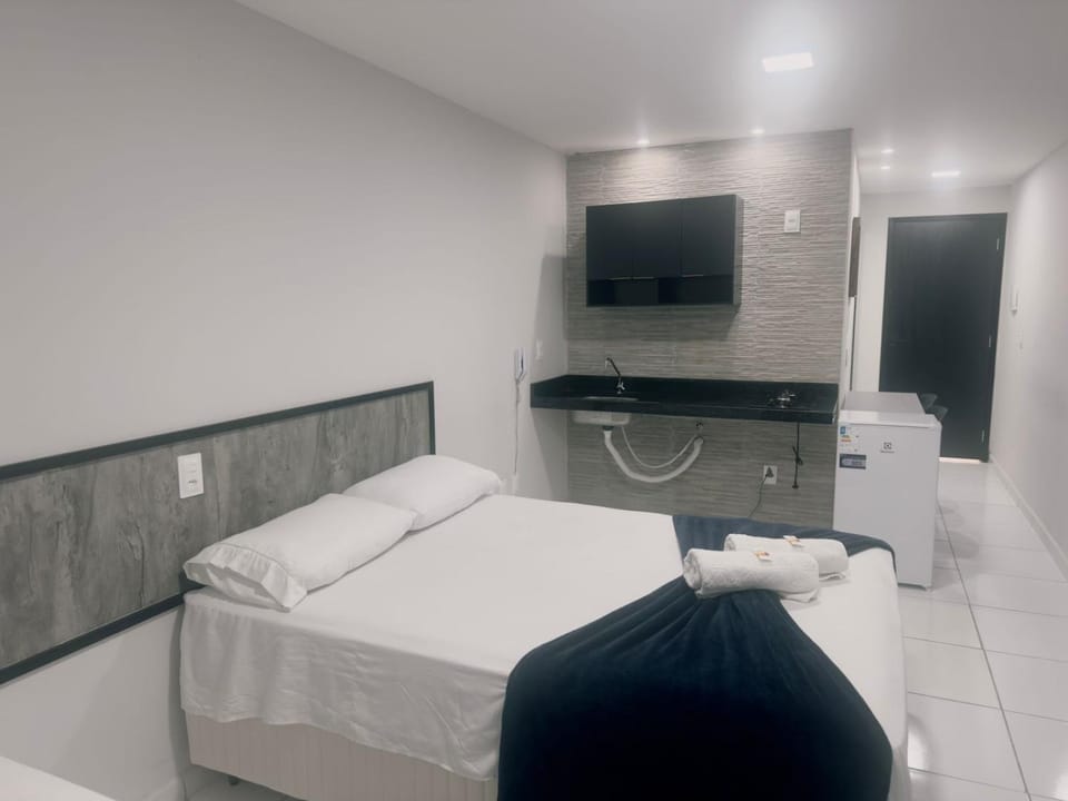 TV and multimedia, Photo of the whole room, Bedroom