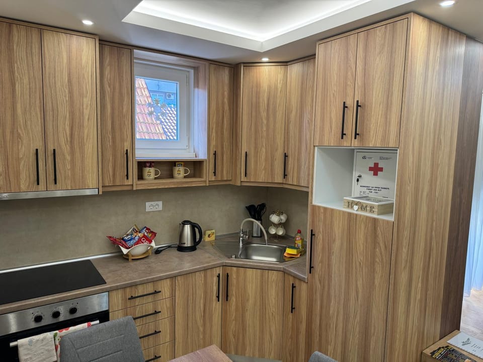 Coffee/tea facilities, Kitchen or kitchenette, minibar