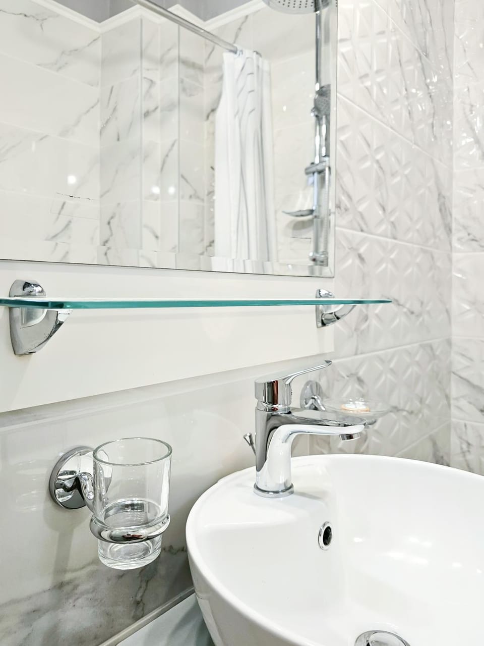 Shower, Toilet, Bathroom, hair dryier, towels