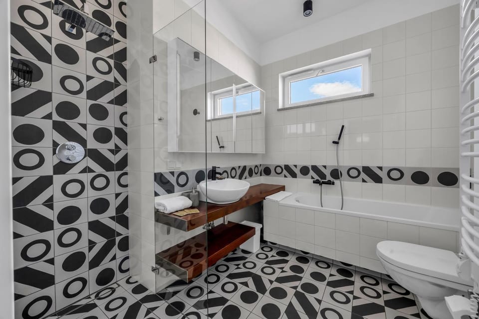 Toilet, Bathroom, Bath, towels