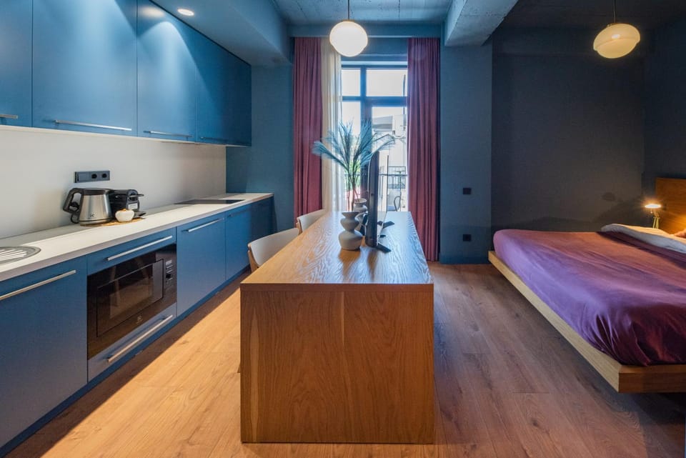 Bed, Kitchen or kitchenette, Photo of the whole room