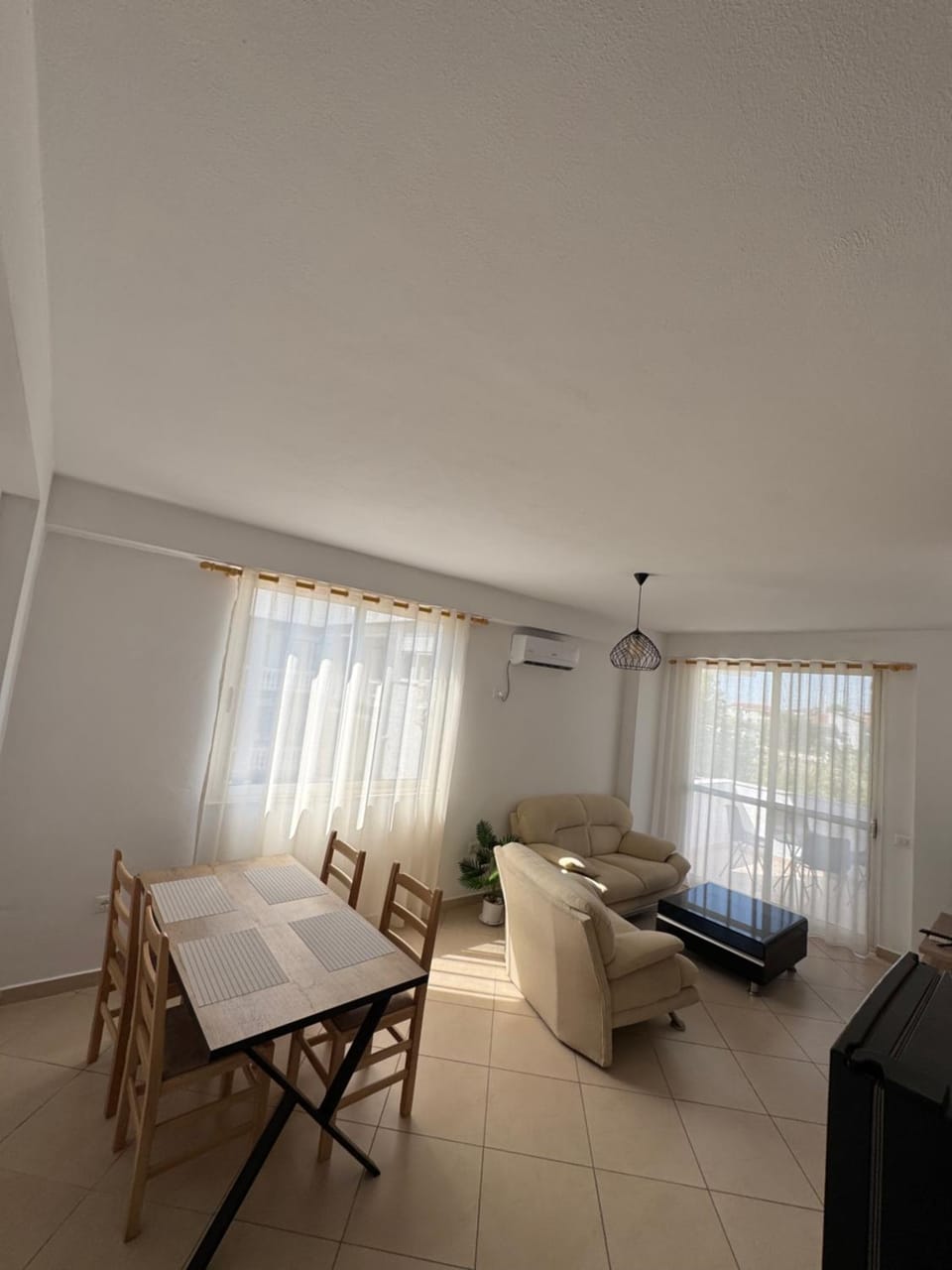 The Comfort Spot - 5 min Walk to Beach Durres Apartment in Tirana County, Albania