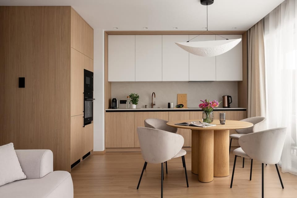 Coffee/tea facilities, Kitchen or kitchenette, Dining area