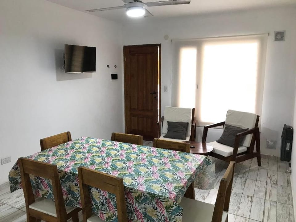 Complejo La Rioja 4880 n2 Apartment in La Lucila del Mar