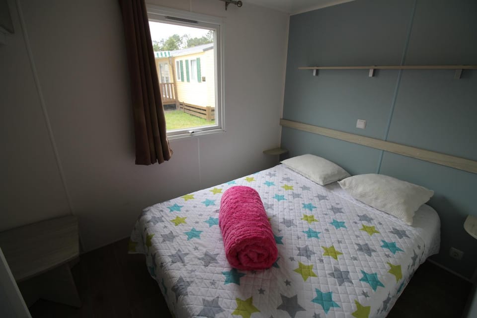 Land's Hause Bungalows par La Conciergerie Française Emplacement 6A Apartment in Santarém District, Portugal
