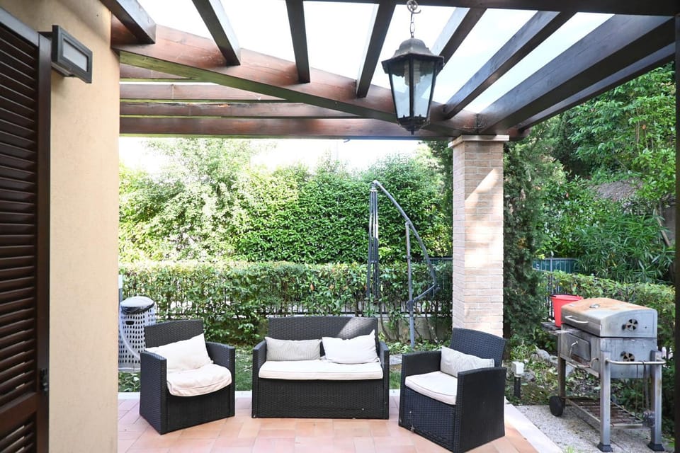 SE185 - Senigallia, trilocale ristrutturato con giardino Apartment in Senigallia