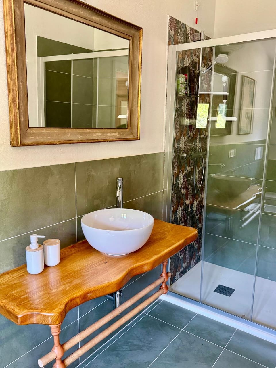Shower, Bathroom