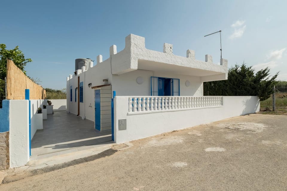 Property building, Day
