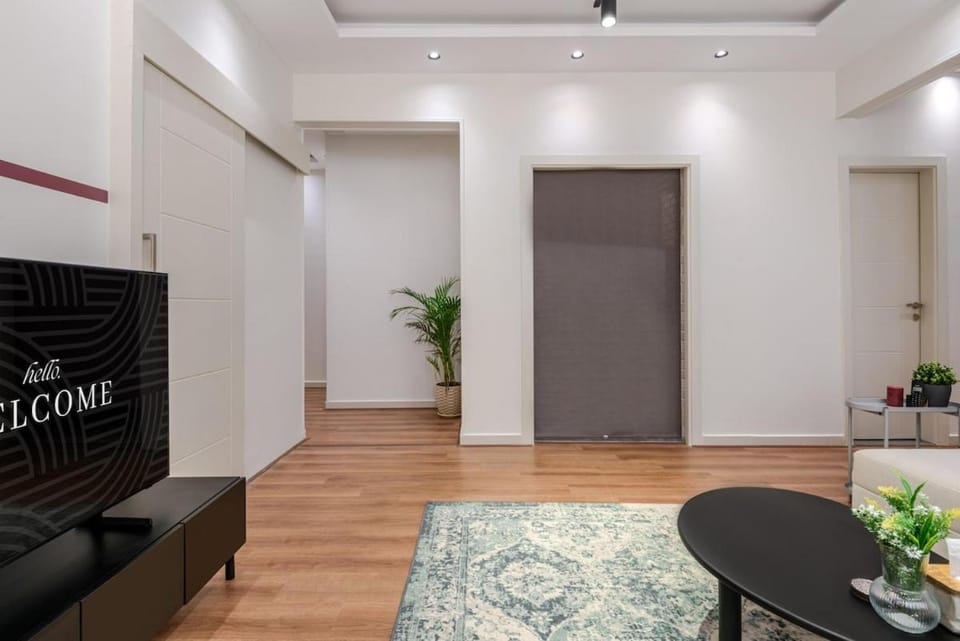 NewCairo Lush & Light Apartment in New Cairo City
