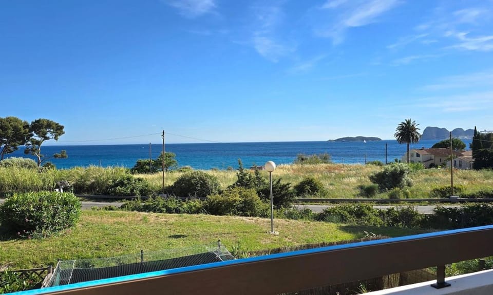 Nearby landmark, Spring, Day, Natural landscape, Sea view