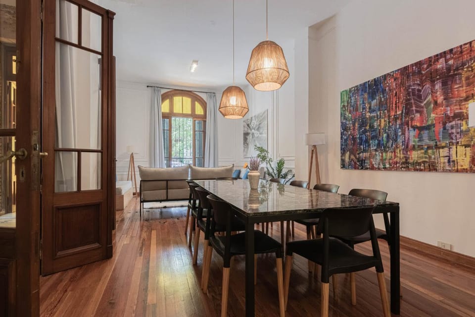 MOT Soria 5100 - 4 Bd House Pool & BBQ Palermo Soho House in Buenos Aires