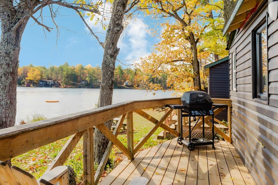 Studio Cottage #8 - Jack Pine House in Gravenhurst