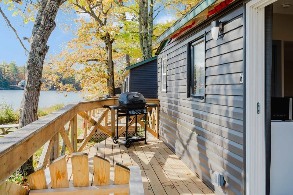 Studio Cottage #8 - Jack Pine House in Gravenhurst