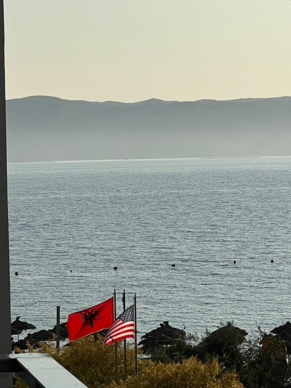 Day, Natural landscape, Mountain view, Sea view