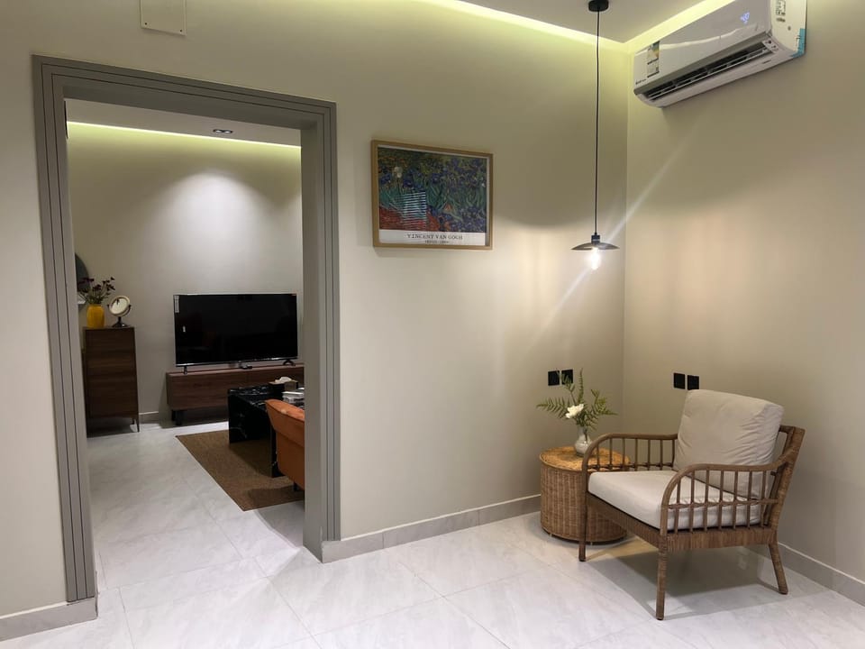 سويت بتصاميم أنيقة ودخول ذاتي Apartment in Saudi Arabia