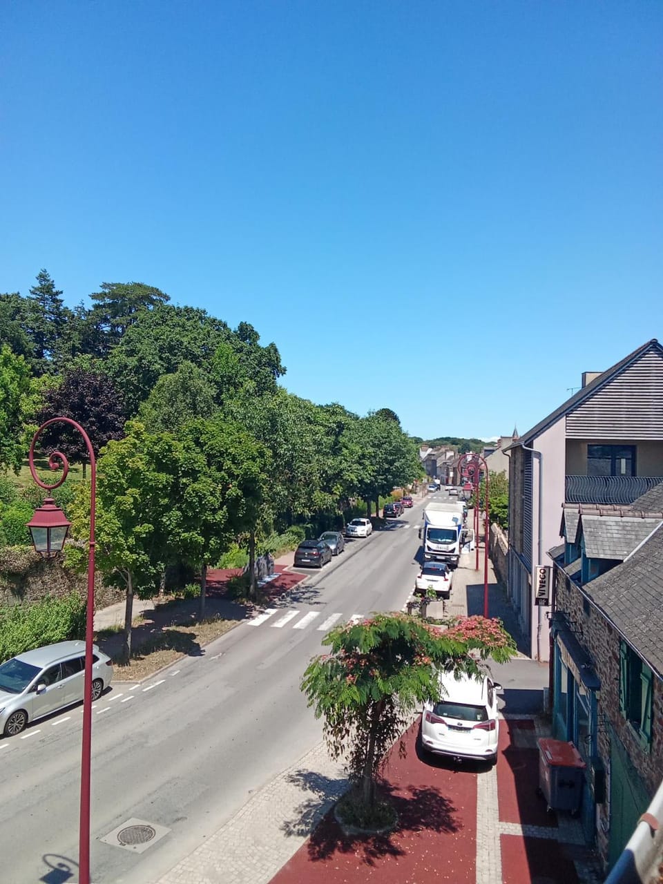 Day, Neighbourhood, Street view, Location