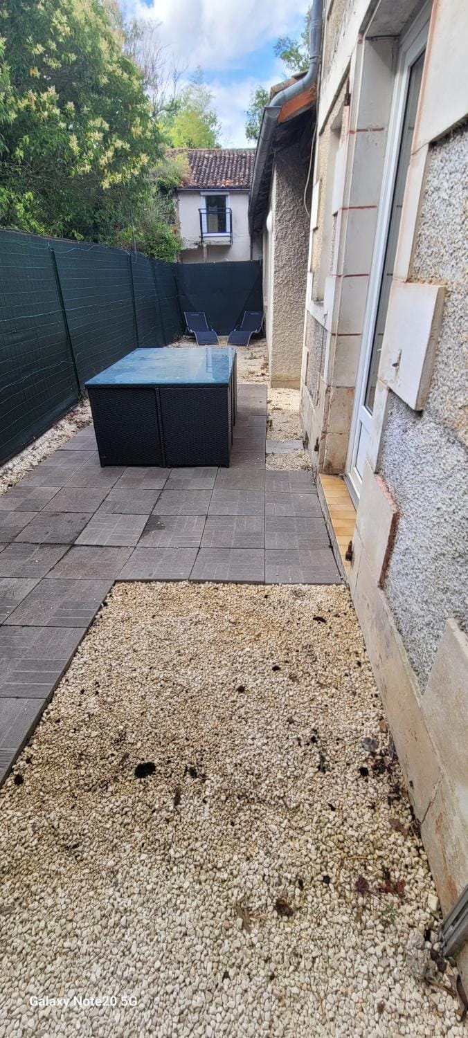 Garden, Balcony/Terrace