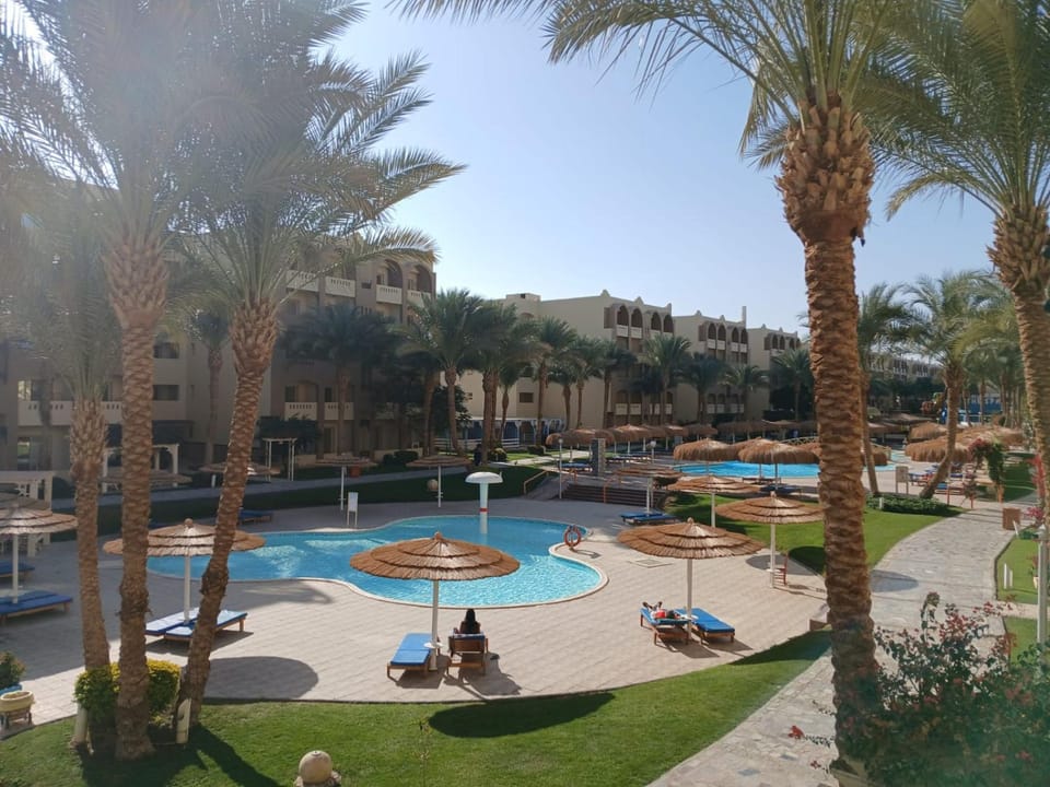 Garden view, Pool view