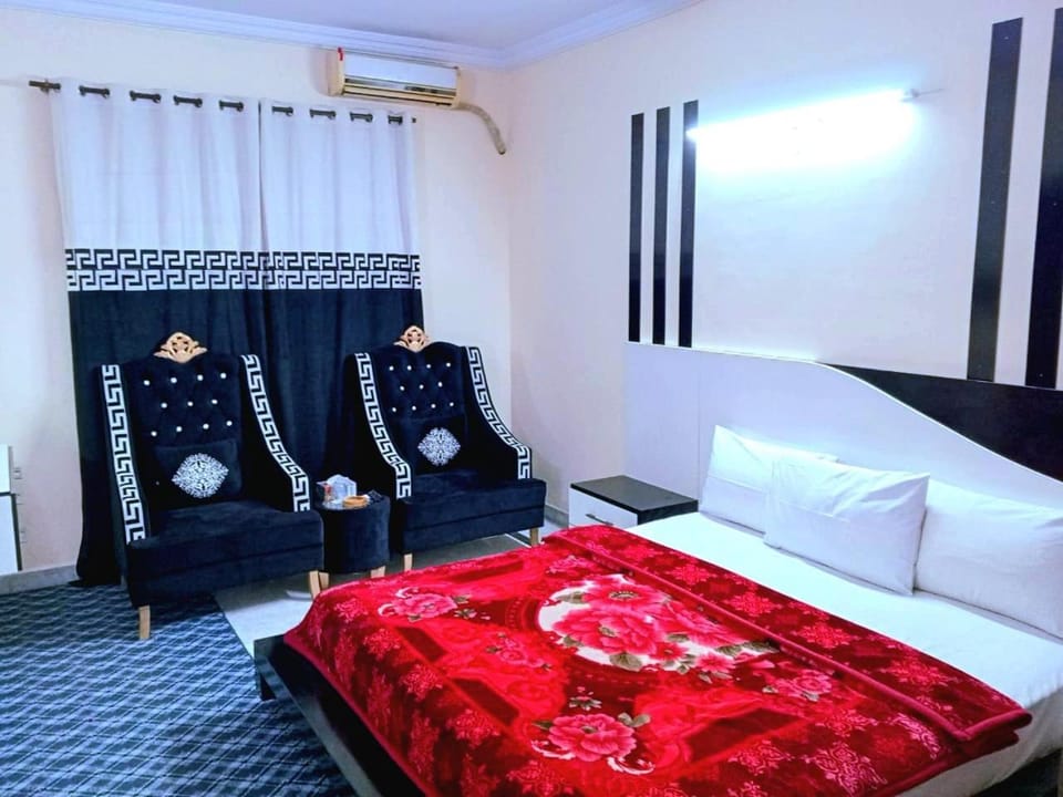 Bed, Bedroom, bidet, wedding