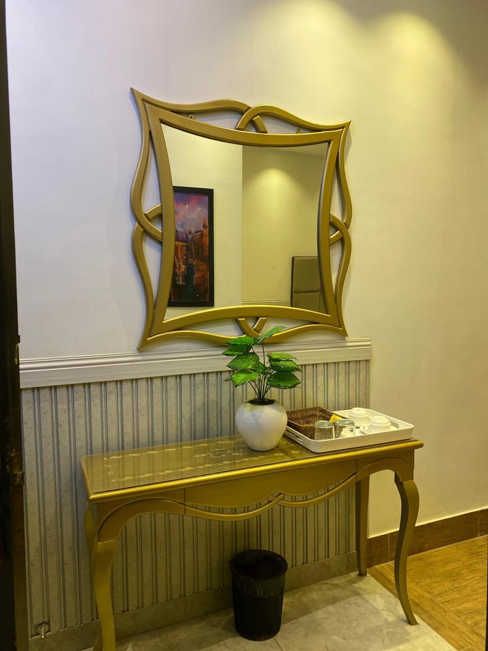 Property building, Decorative detail
