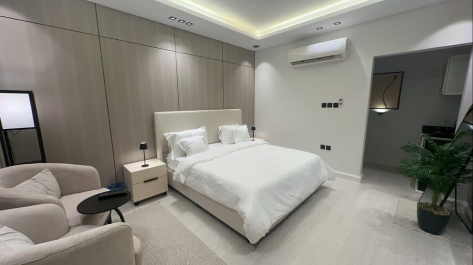 شقة أستديو كبيرة قريبة من Boulevard RYD city Apartment in Riyadh