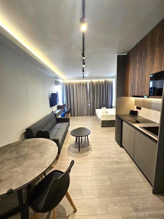 Real City Chavriou Apartment in Athens