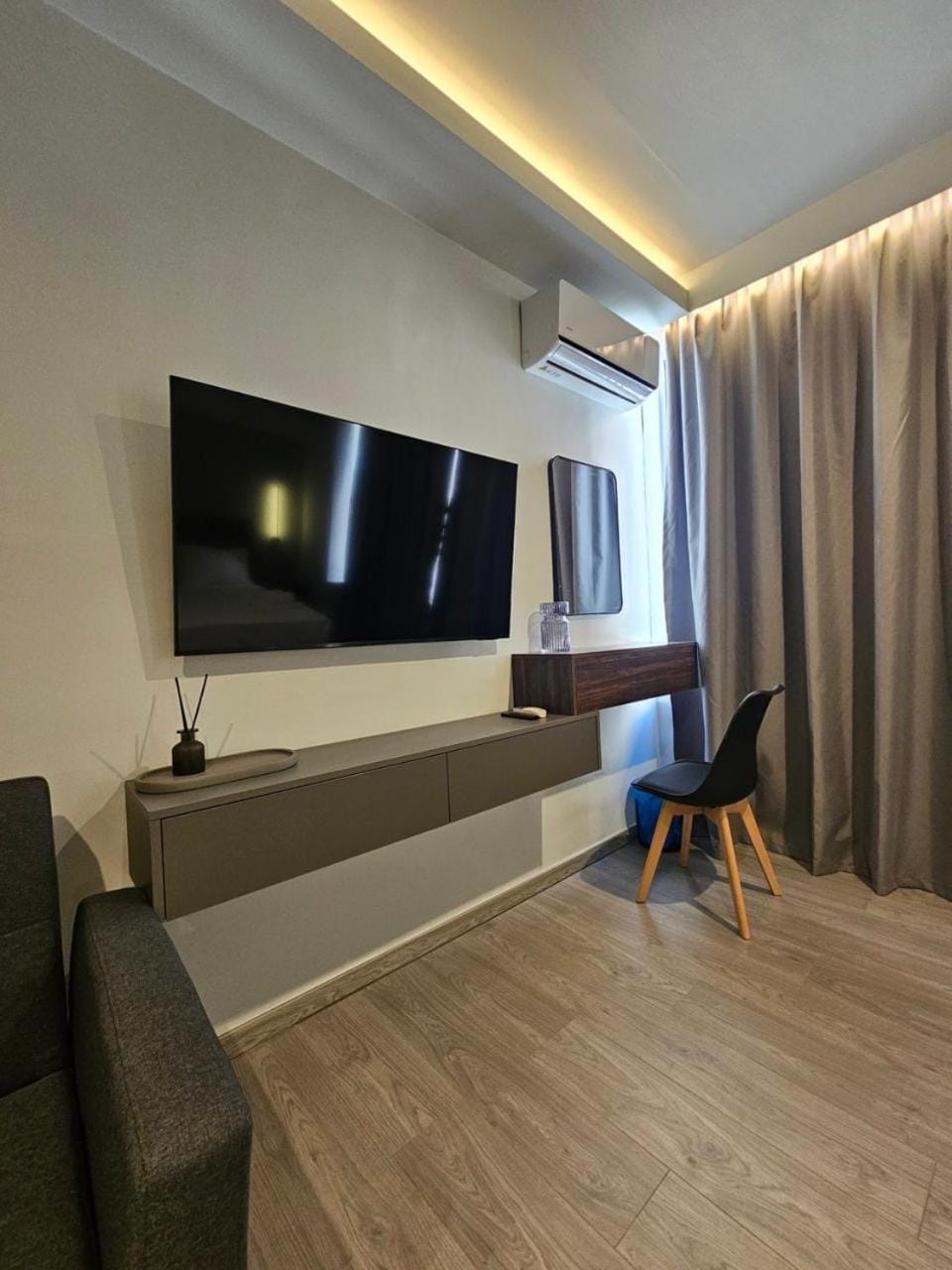 Real City Chavriou Apartment in Athens