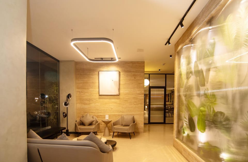 Living room, Lobby or reception, Lounge or bar, Seating area, heating, elevator
