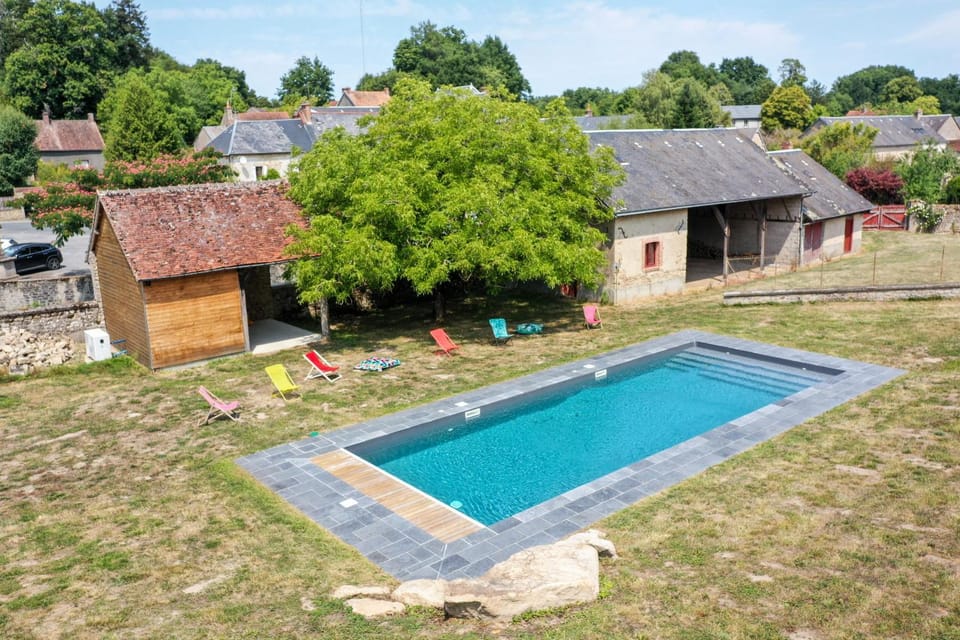 Garden view, Swimming pool, sunbed